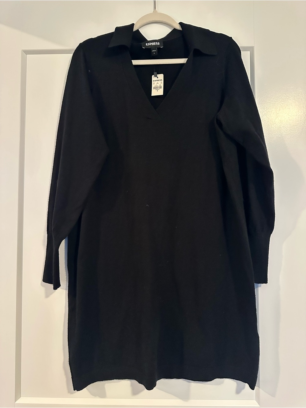 Express Black Long-Sleeve Collared V-Neck Knit Dress